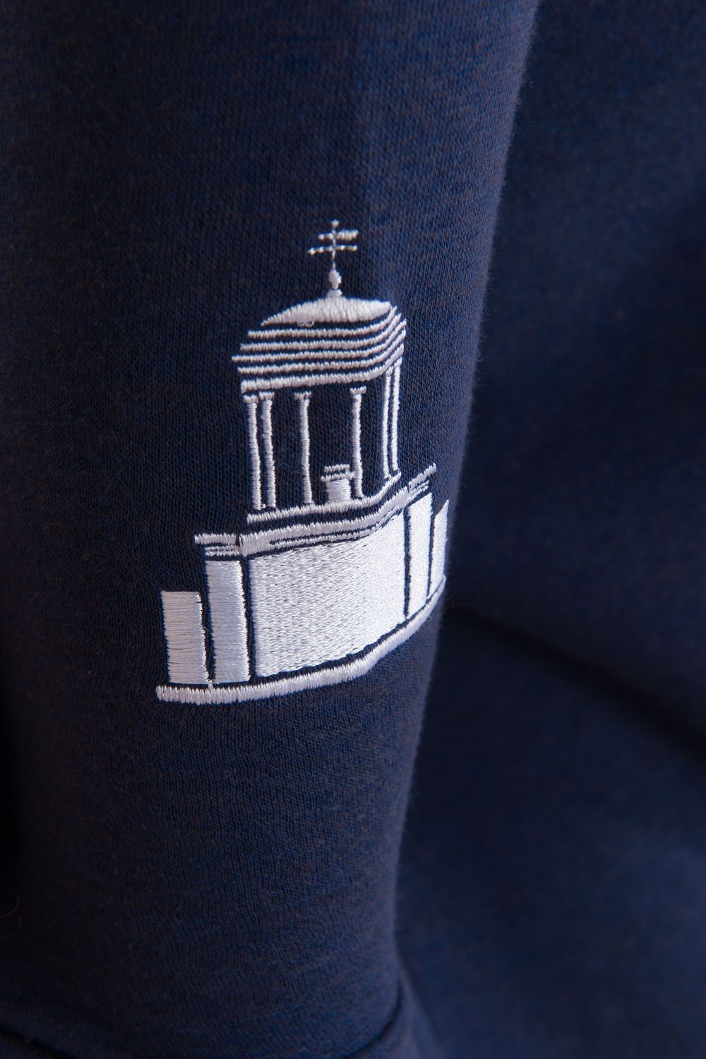 The HWR Navy 1/4 Zip Sweatshirt (Temple Island) - Crewroom - XS - Navy