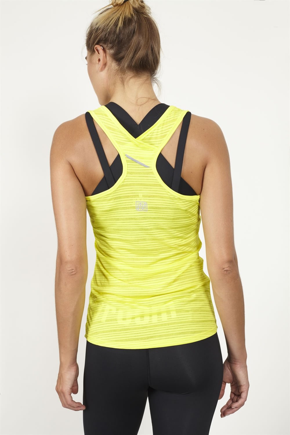 The Essence Vest (Women's) - Crewroom - XS - Hi Vis