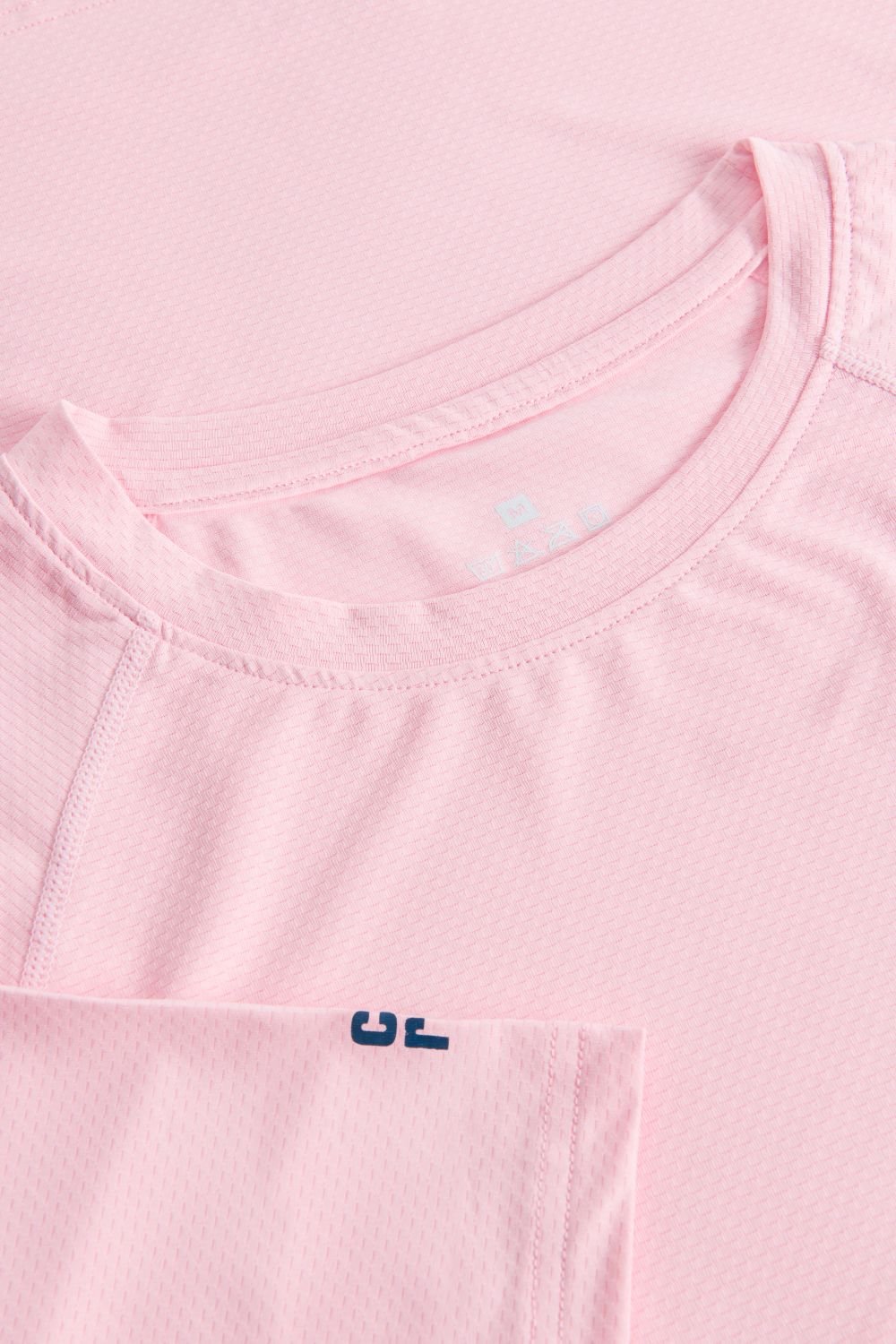 Men's UV Lightweight T-Shirt - Crewroom - S - Raspberry Dust