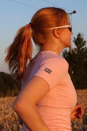Women's UV Lightweight T-Shirt - Crewroom - XS - Raspberry Dust