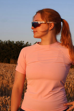 Women's UV Lightweight T-Shirt - Crewroom - XS - Raspberry Dust