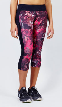 The Skyline Crop (Women's) - Crewroom - XS - Berry